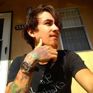 Meet your Posher, Christian